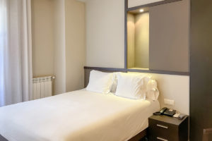 hotel-bernat-de-so-llivia-habitaciones_IMG_0598